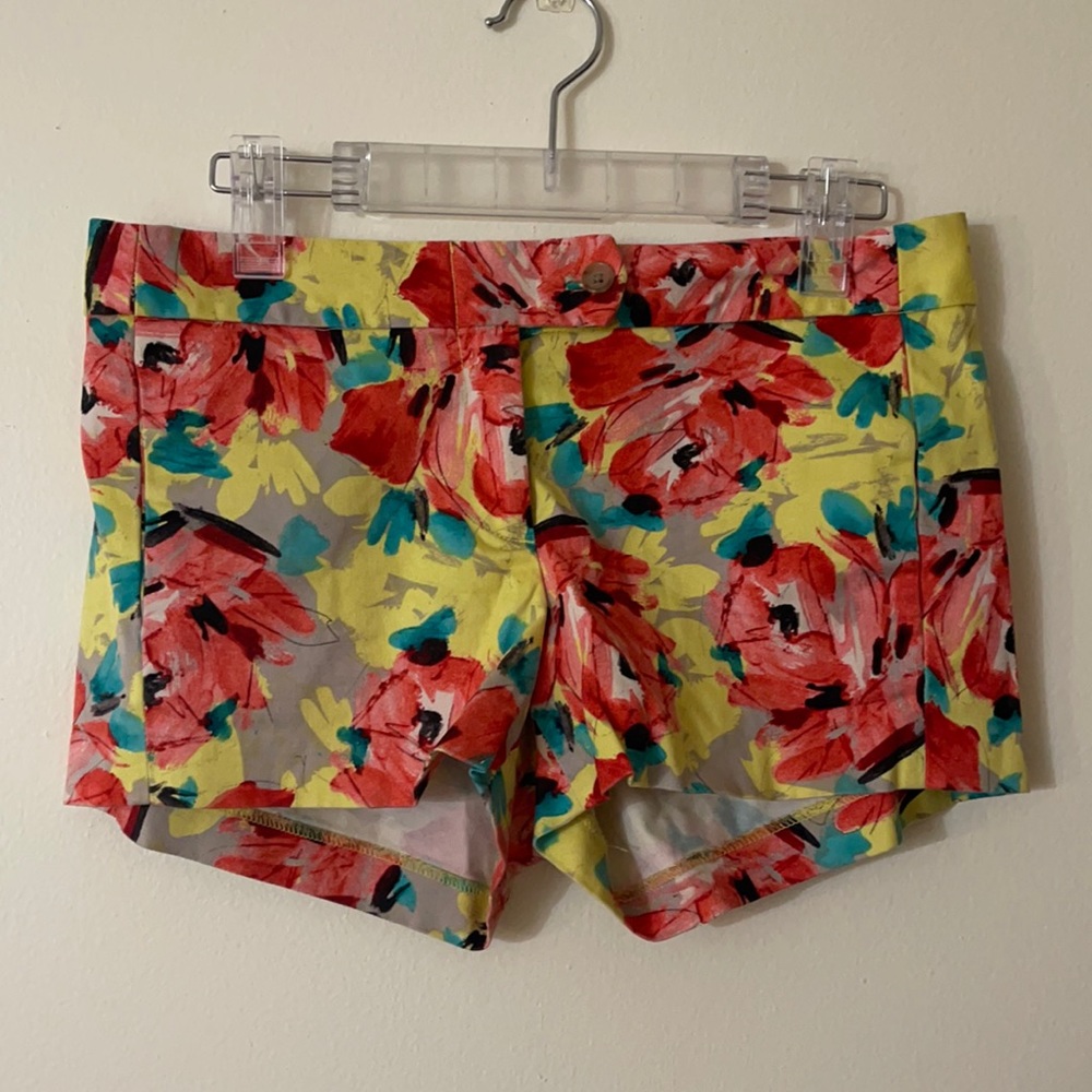 Beautiful rose flower j.Crew shorts - size 4